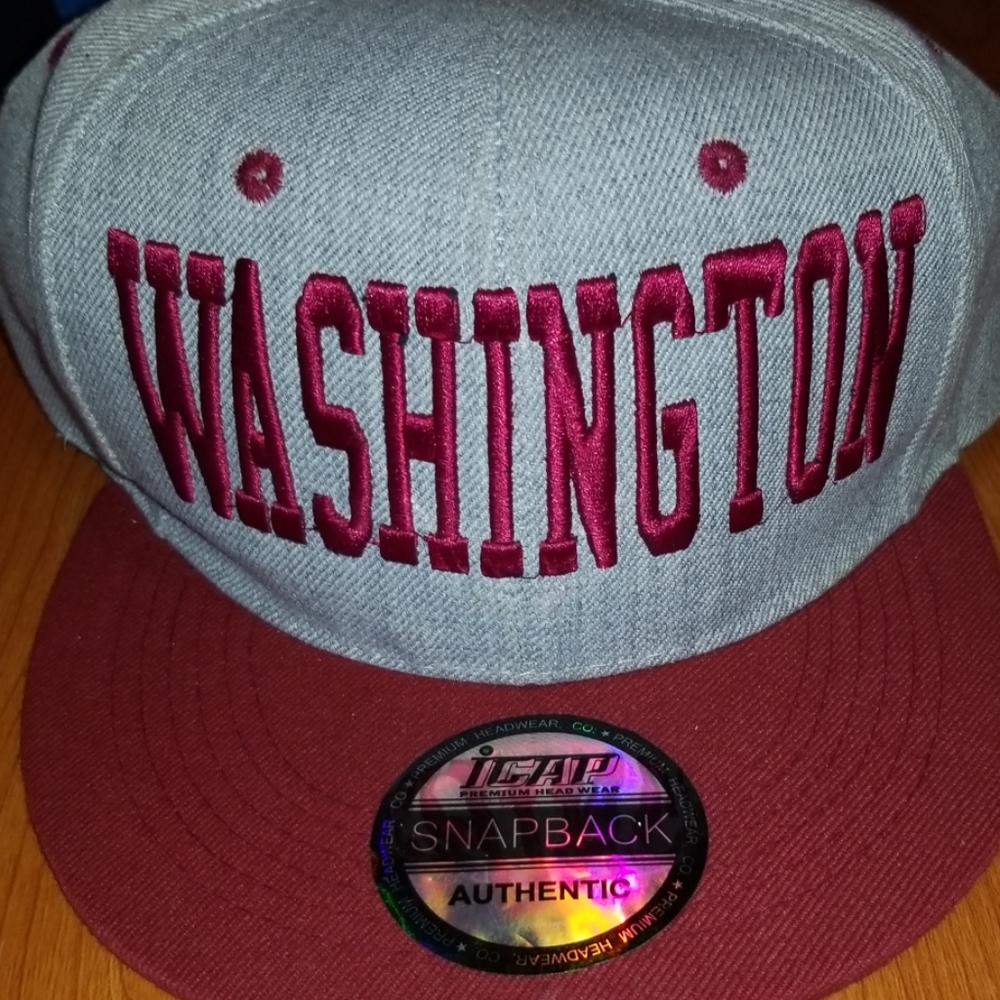 Washington snap back burgundy